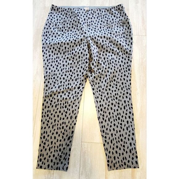 Chico's Zenergy 3 Animal Print Gray Black Leggings Pants Pull On XL 16/18 - Picture 2 of 6